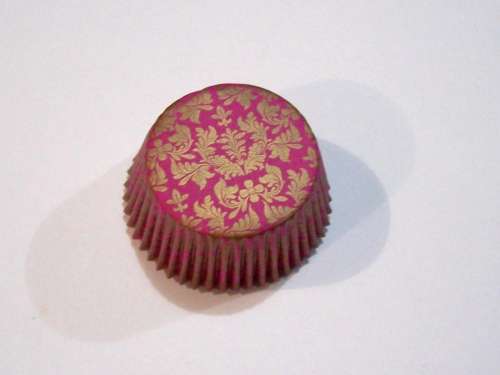 High Tea Cupcake Papers - Pink/Gold - Click Image to Close
